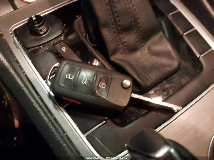 2015 VOLKSWAGEN PASSAT 1.8T SE