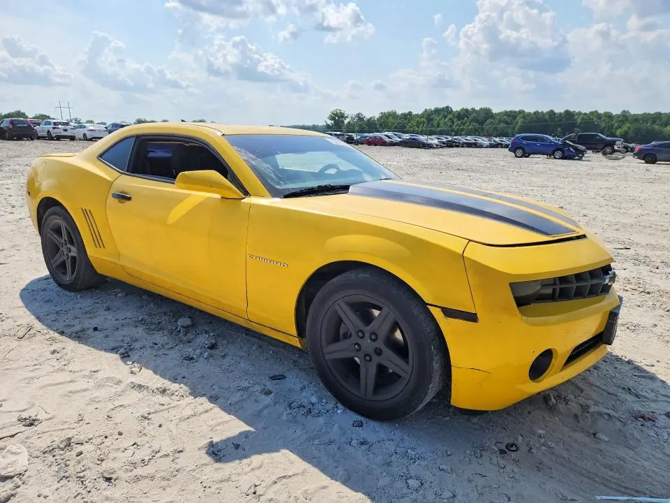 2011 CHEVROLET CAMARO LT  