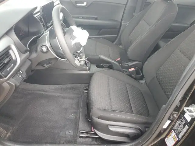 2022 KIA RIO LX  