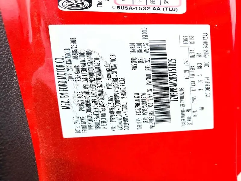 2011 FORD MUSTANG   