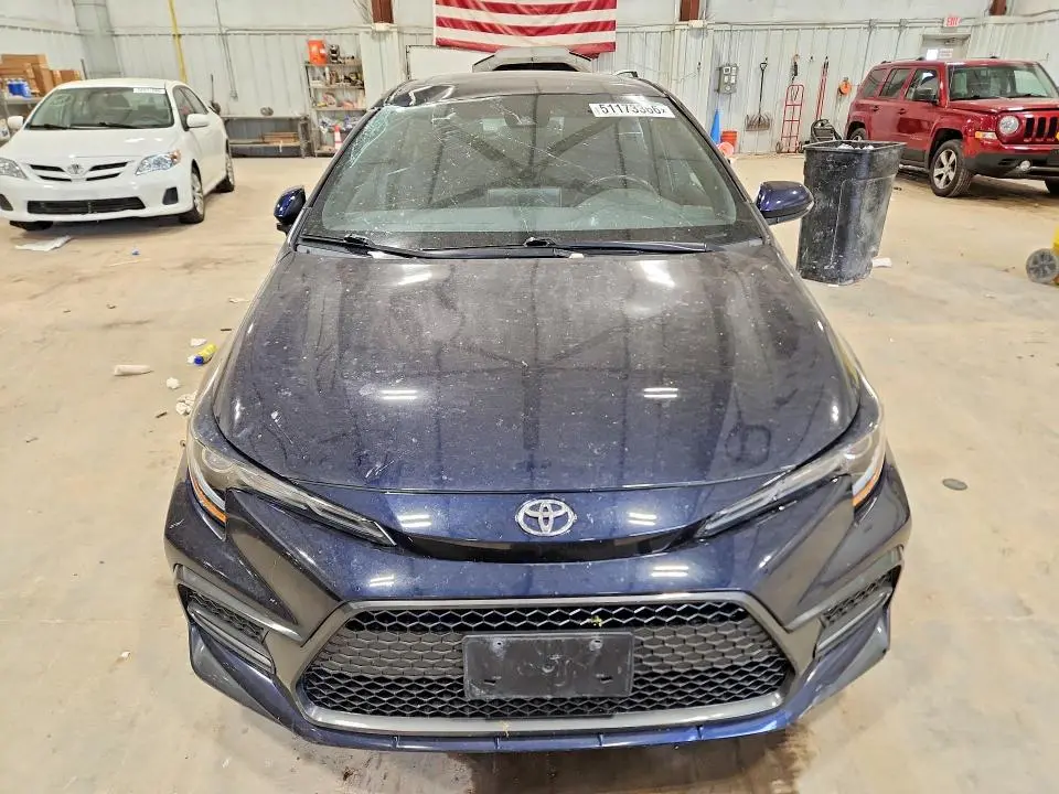 2021 TOYOTA COROLLA SE  