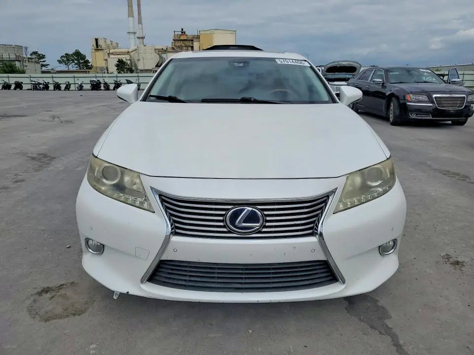 2013 LEXUS ES 300H  