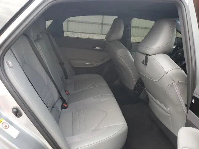 2019 TOYOTA AVALON XLE  