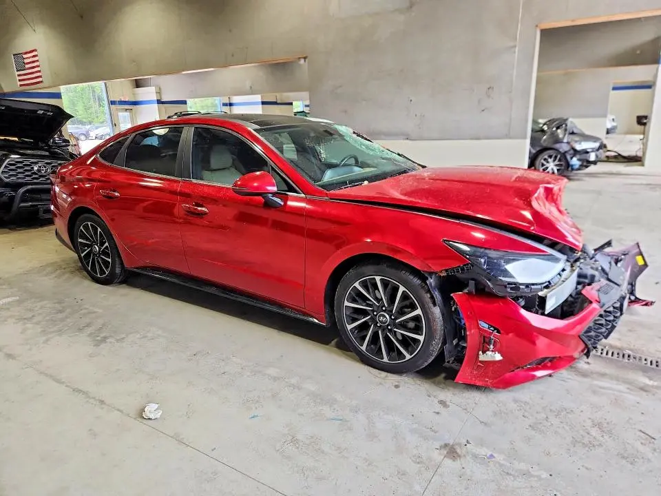 2021 HYUNDAI SONATA LIMITED  