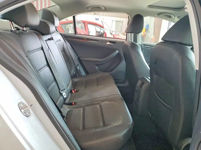 2017 VOLKSWAGEN JETTA SEL  