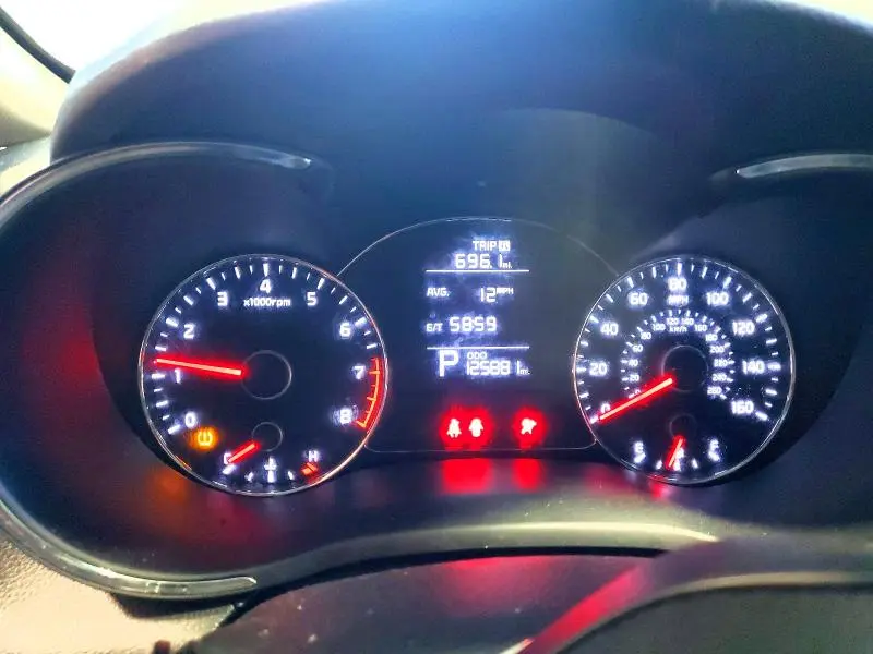 2016 KIA FORTE LX  
