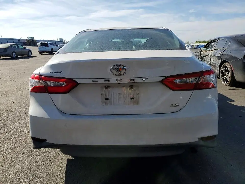 2018 TOYOTA CAMRY LE  