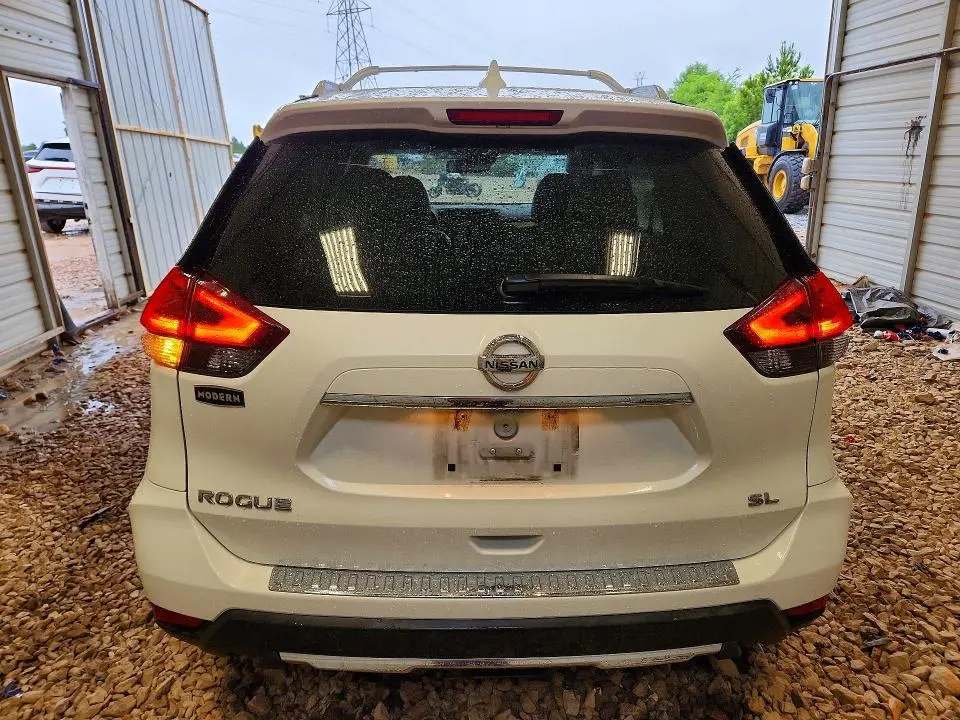 2017 NISSAN ROGUE S  