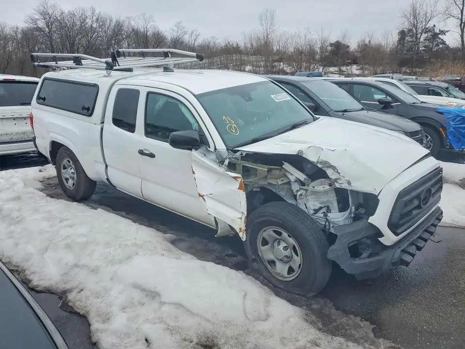2020 TOYOTA TACOMA SR  