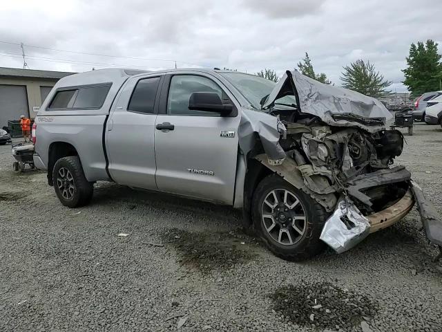 2015 TOYOTA TUNDRA DOUBLE CAB SR