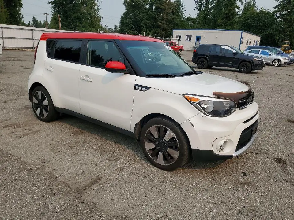 2017 KIA SOUL +  