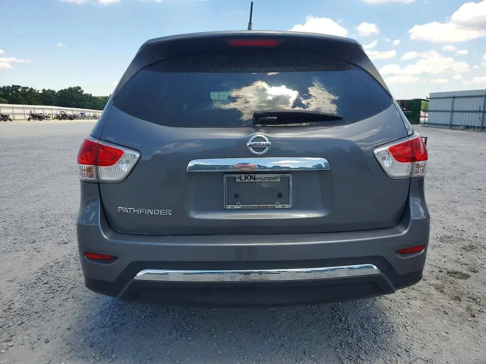 2016 NISSAN PATHFINDER S  