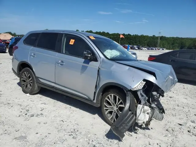2017 MITSUBISHI OUTLANDER SE  