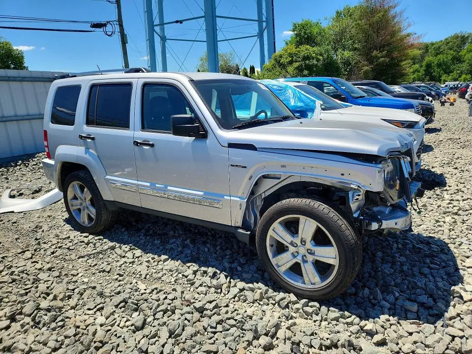 2012 JEEP LIBERTY JET  