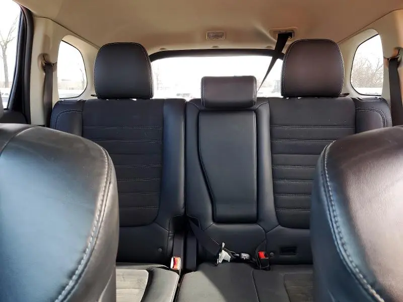 2019 MITSUBISHI OUTLANDER SE  