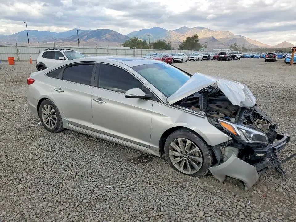 2017 HYUNDAI SONATA SPORT  