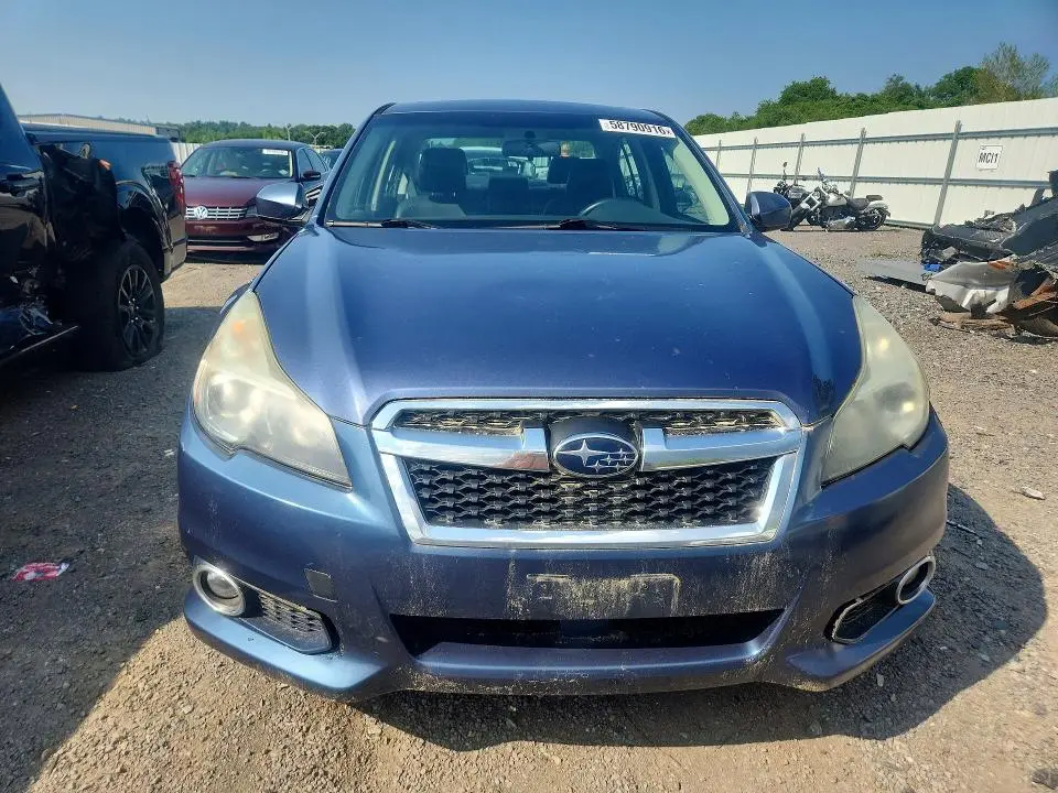 2013 SUBARU LEGACY 2.5I LIMITED  