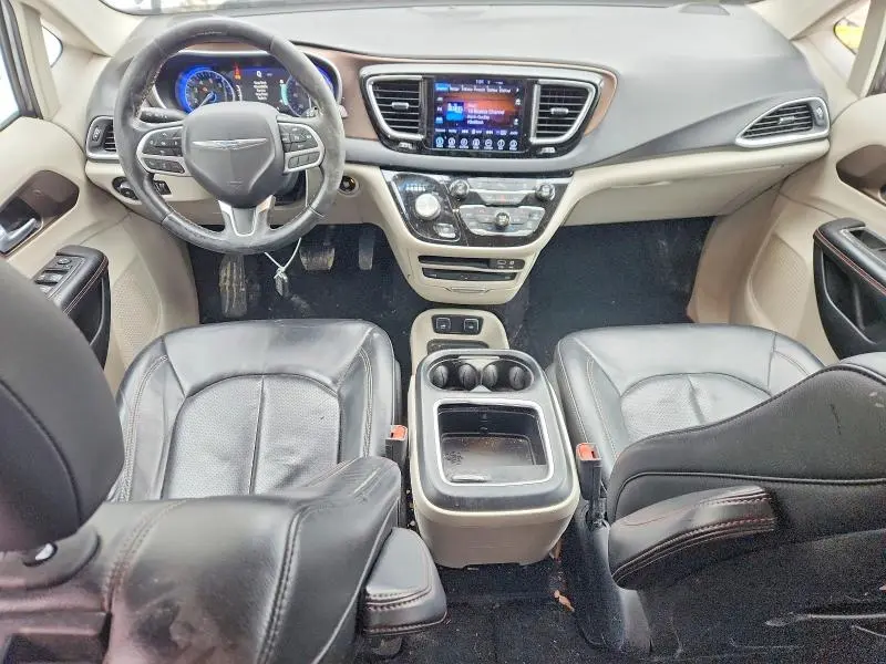 2017 CHRYSLER PACIFICA TOURING L PLUS  