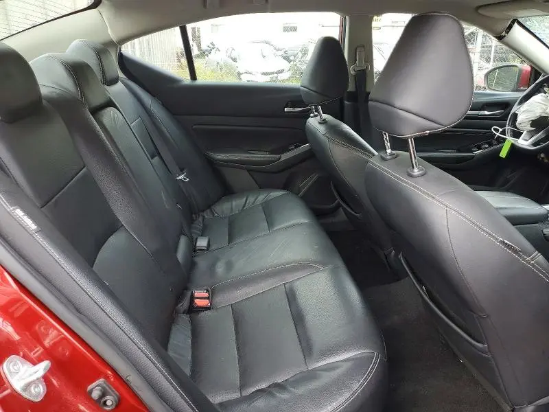 2021 NISSAN ALTIMA SL  