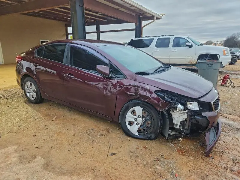 2017 KIA FORTE LX  