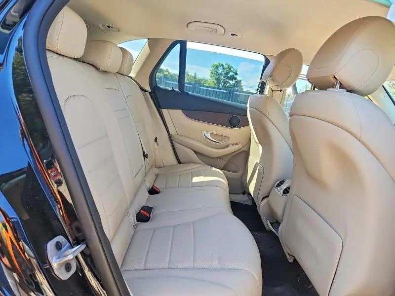 2022 MERCEDES-BENZ GLC 300 4MATIC  