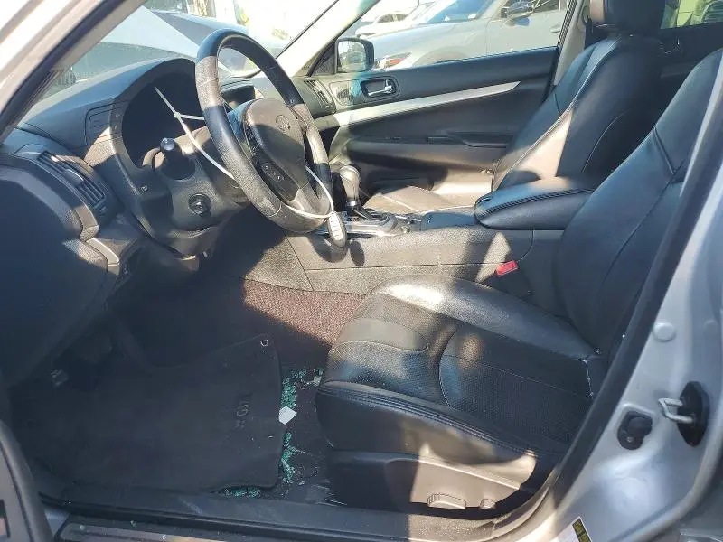 2013 INFINITI G37 BASE  