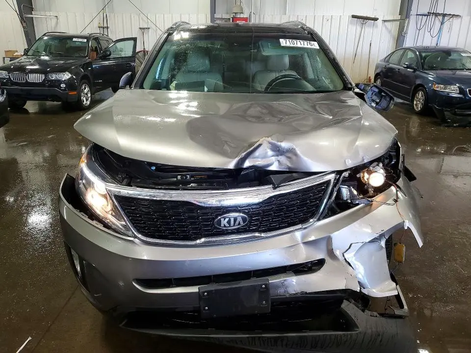 2014 KIA SORENTO EX  