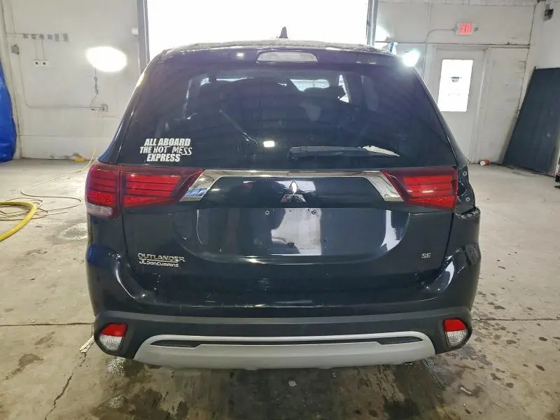 2020 MITSUBISHI OUTLANDER SE  