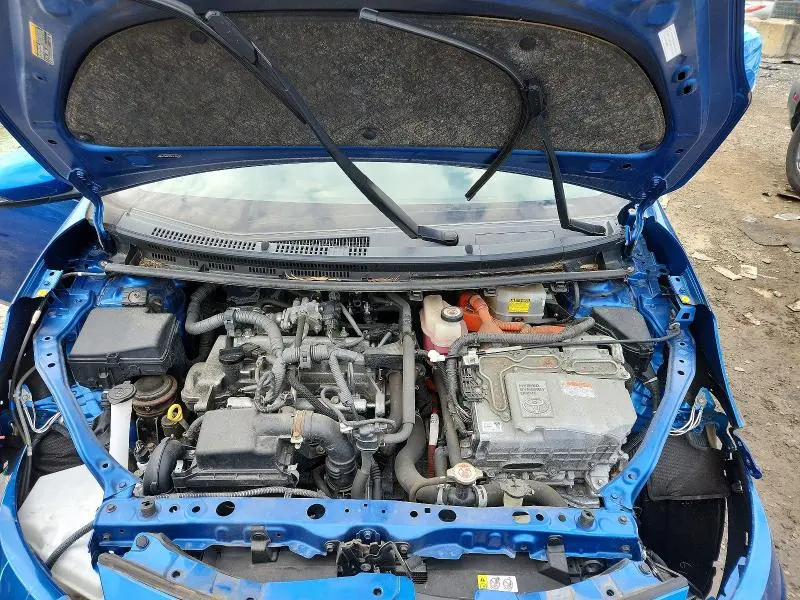 2018 TOYOTA PRIUS C THREE  