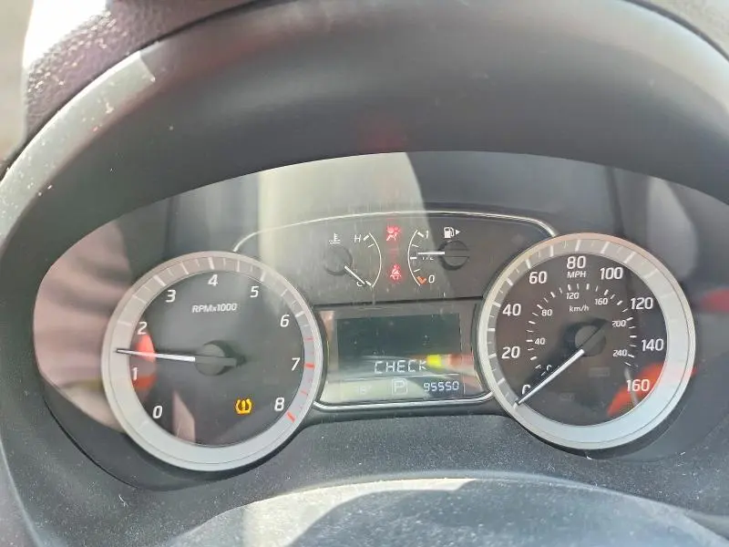 2015 NISSAN SENTRA SV  