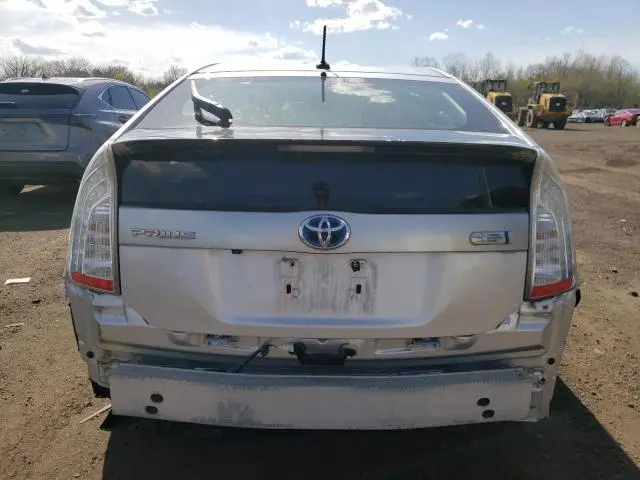 2013 TOYOTA PRIUS PLUG-IN   