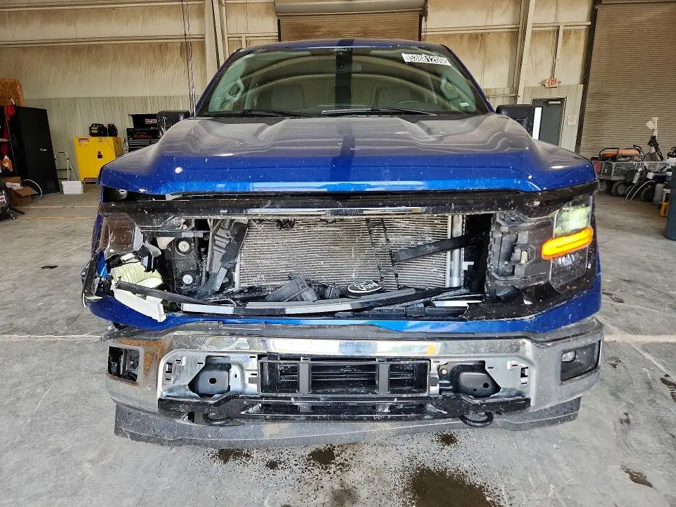 2025 FORD F150 XLT  