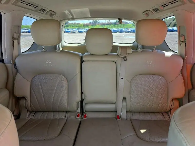 2011 INFINITI QX56 BASE  