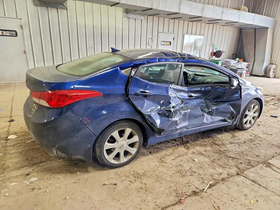 2013 HYUNDAI ELANTRA LIMITED  
