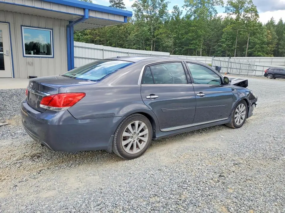 2012 TOYOTA AVALON LIMITED  