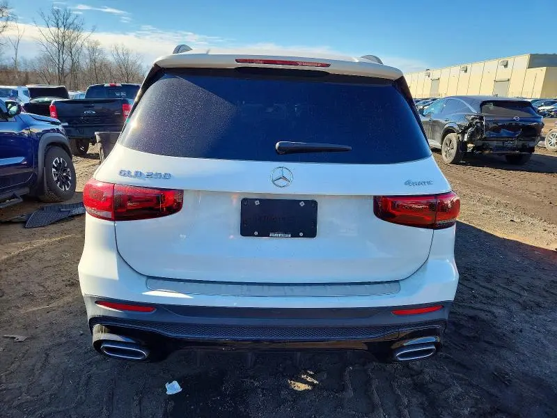 2020 MERCEDES-BENZ GLB 250 4MATIC  