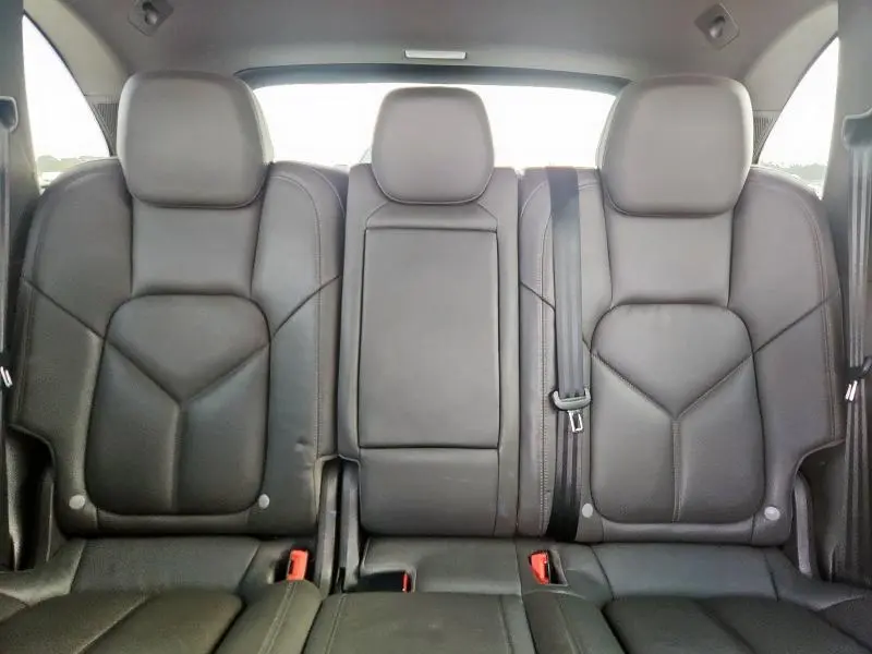 2016 PORSCHE CAYENNE SE HYBRID  