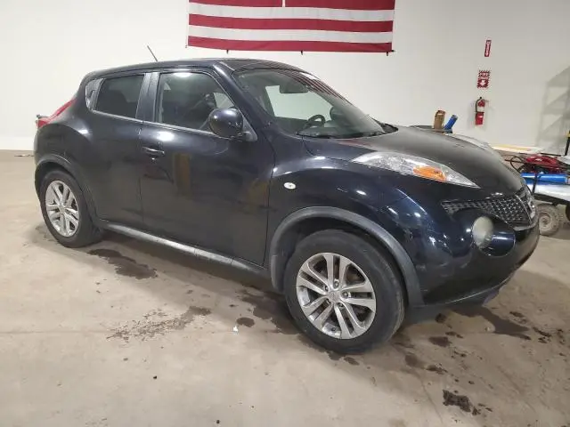 2011 NISSAN JUKE S  