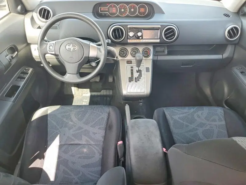 2011 TOYOTA SCION XB  
