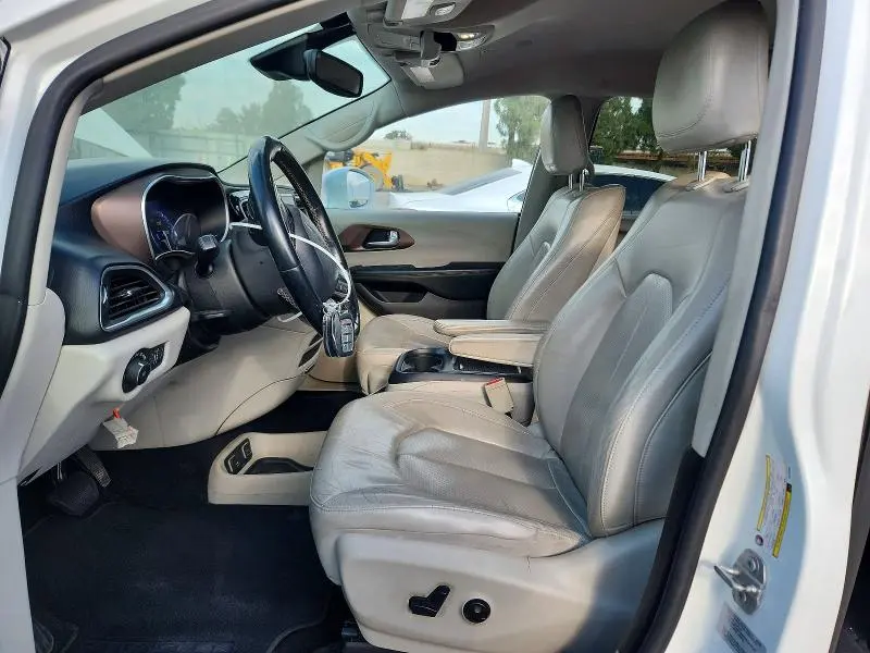 2018 CHRYSLER PACIFICA TOURING L PLUS  