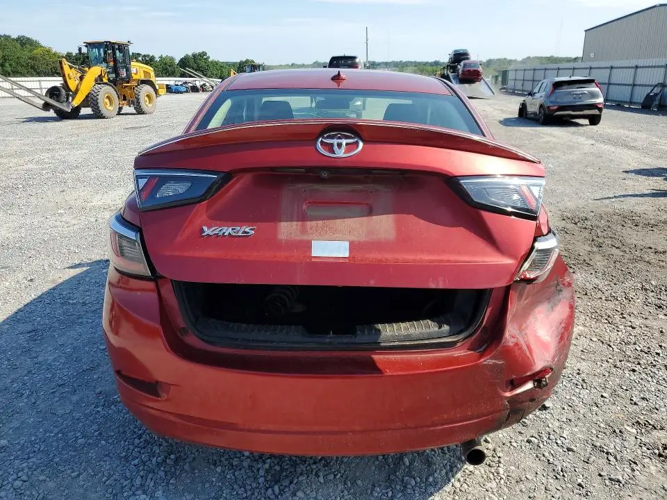 2019 TOYOTA YARIS LE  