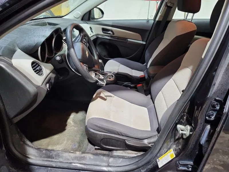 2013 CHEVROLET CRUZE LS  