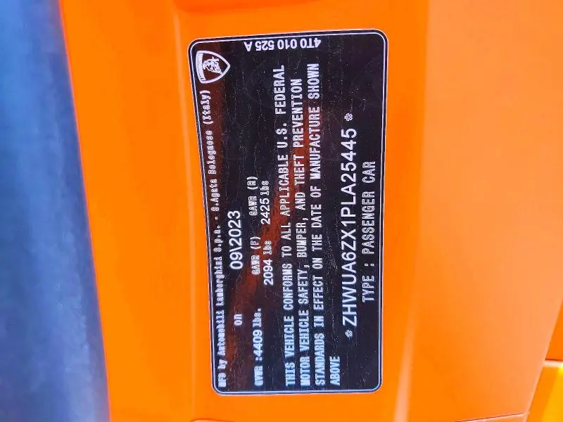 2023 LAMBORGHINI HURACAN STO  