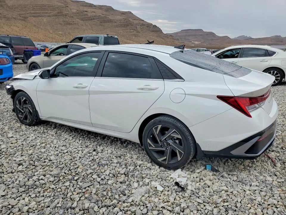 2024 HYUNDAI ELANTRA LIMITED  