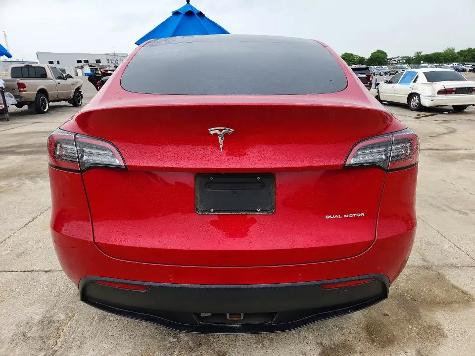 2021 TESLA MODEL Y   