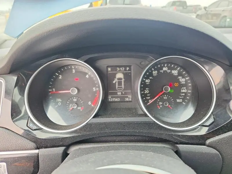 2015 VOLKSWAGEN JETTA TDI  