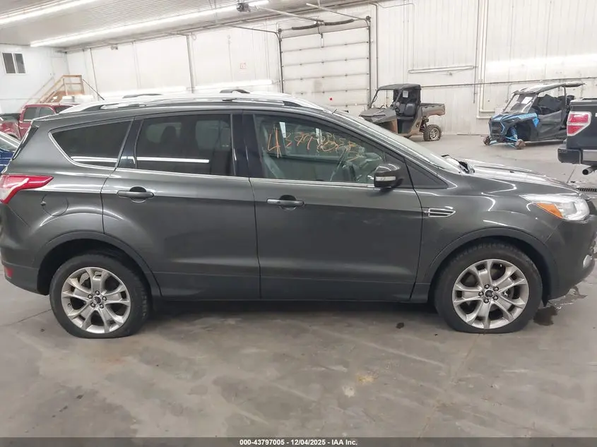 2016 FORD ESCAPE TITANIUM
