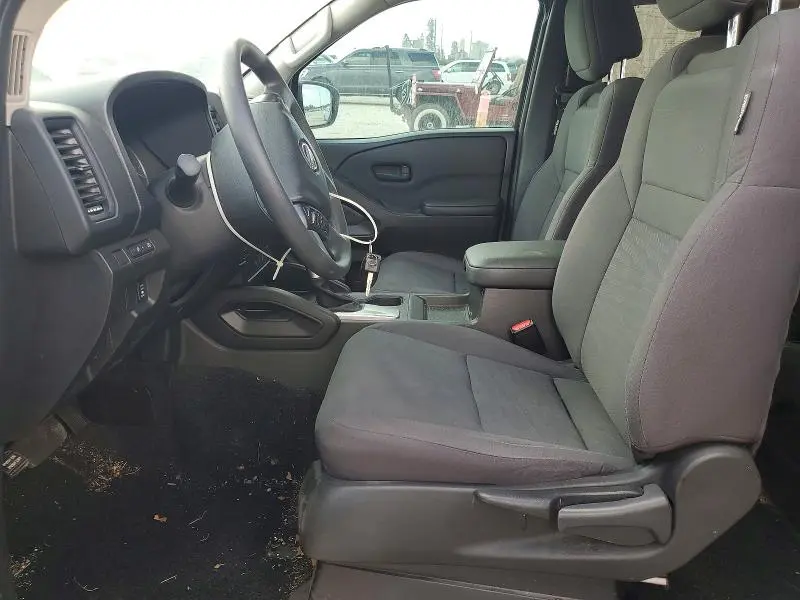 2024 NISSAN FRONTIER S  