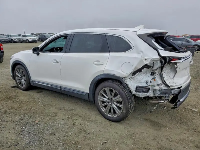 2023 MAZDA CX-9 SIGNATURE  