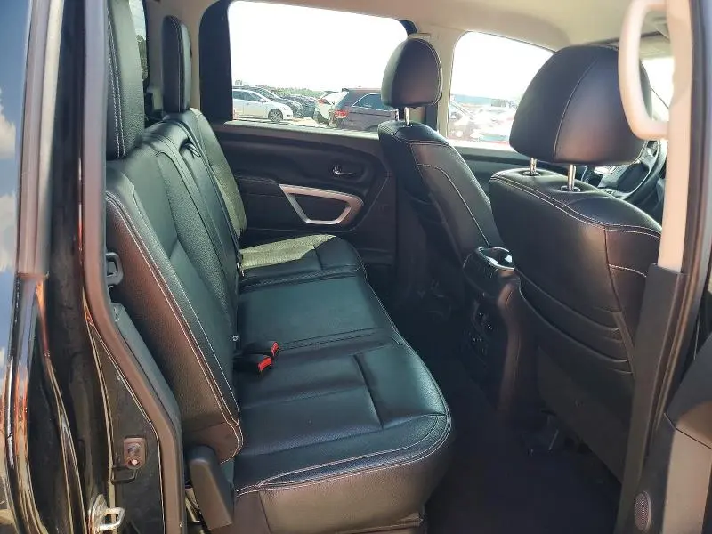 2018 NISSAN TITAN PRO-4X  